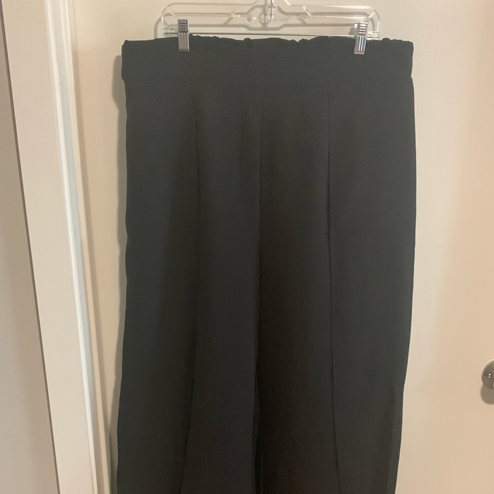 High-Waist Petal Pants